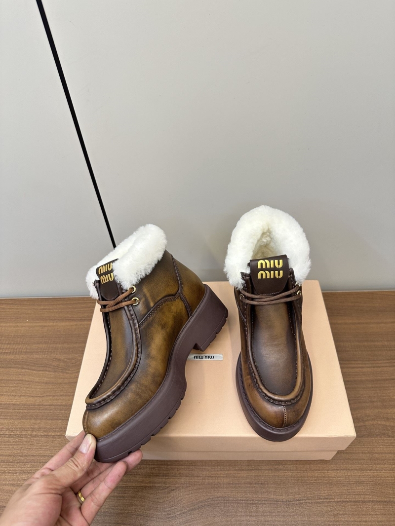 Miu Miu Casual Shoes